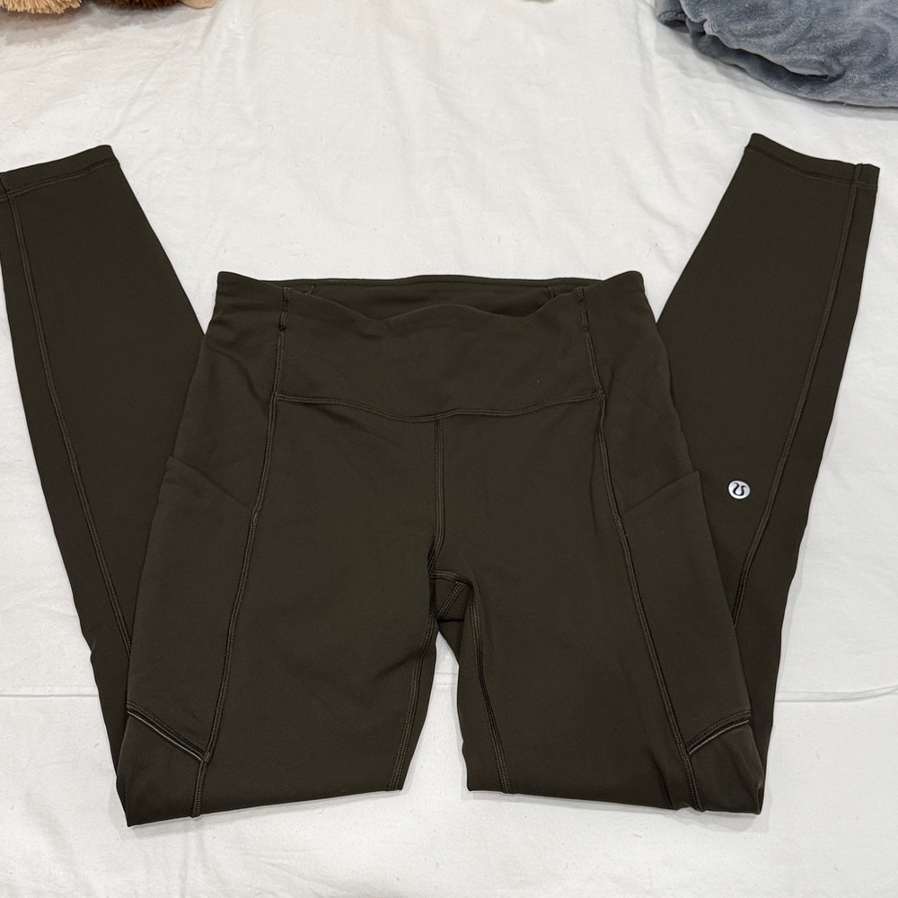 Lululemon Speed Up Tight *Full-On Luxtreme 28"